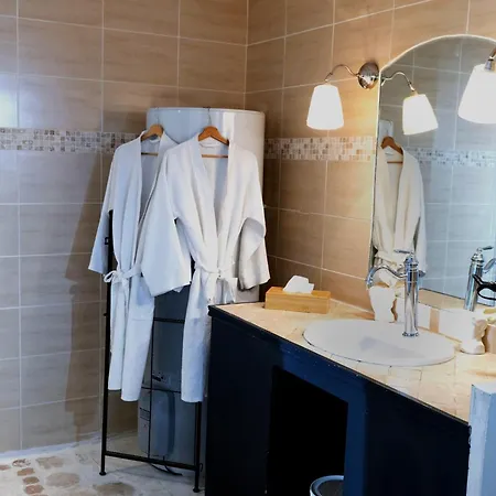 Les Canoubiers Luxe Et Serenite Au Coeur De Spacieuses Avec Jardin Enchanteur *