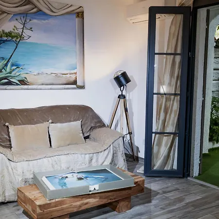 Les Canoubiers Luxe Et Serenite Au Coeur De Spacieuses Avec Jardin Enchanteur Vendégház Saint-Tropez