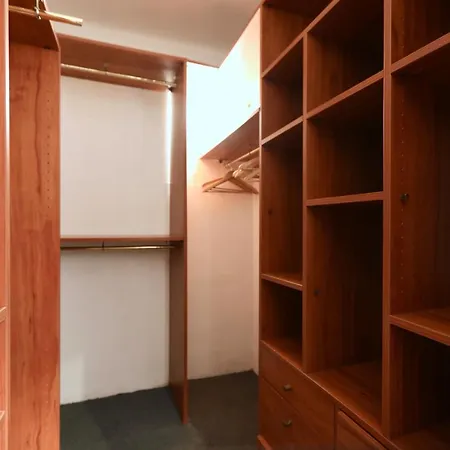 Penzion Les Canoubiers Luxe Et Serenite Au Coeur De Spacieuses Avec Jardin Enchanteur 3*